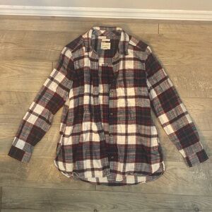 🇺🇸 American Eagle 🦅 Boyfriend Fit Plaid Shirt